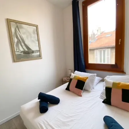 Apartment Quai St Pierre 2 Bedrooms With Balcony And Sea View *