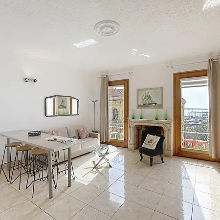 Quai St Pierre 2 Bedrooms With Balcony And Sea View *